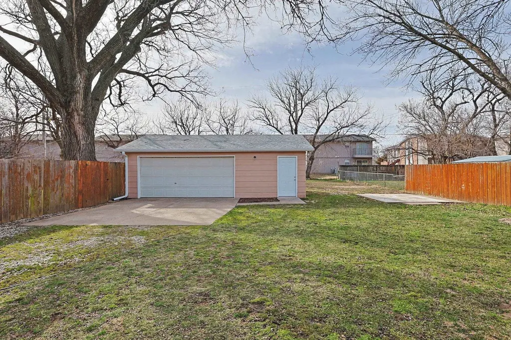 545 N Kessler Wichita KS 67203