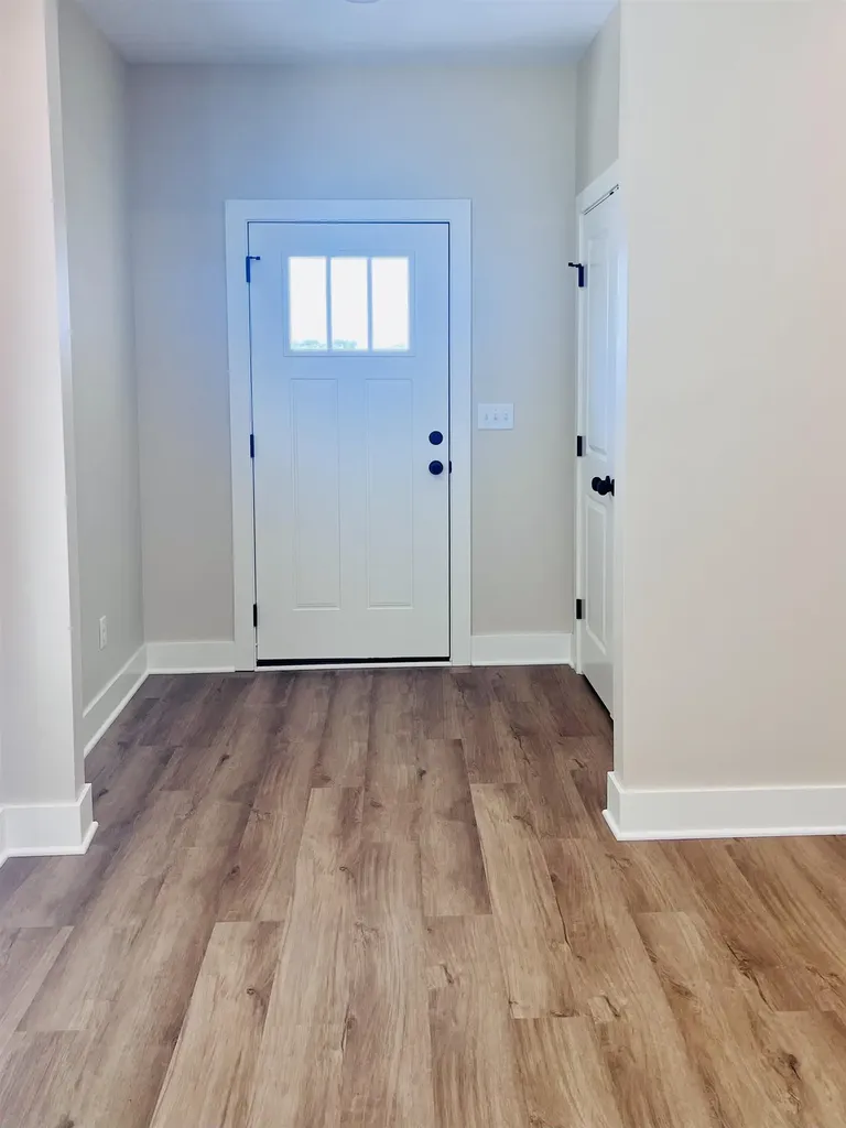 3821-3823 S Bluelake Court Wichita KS 67215