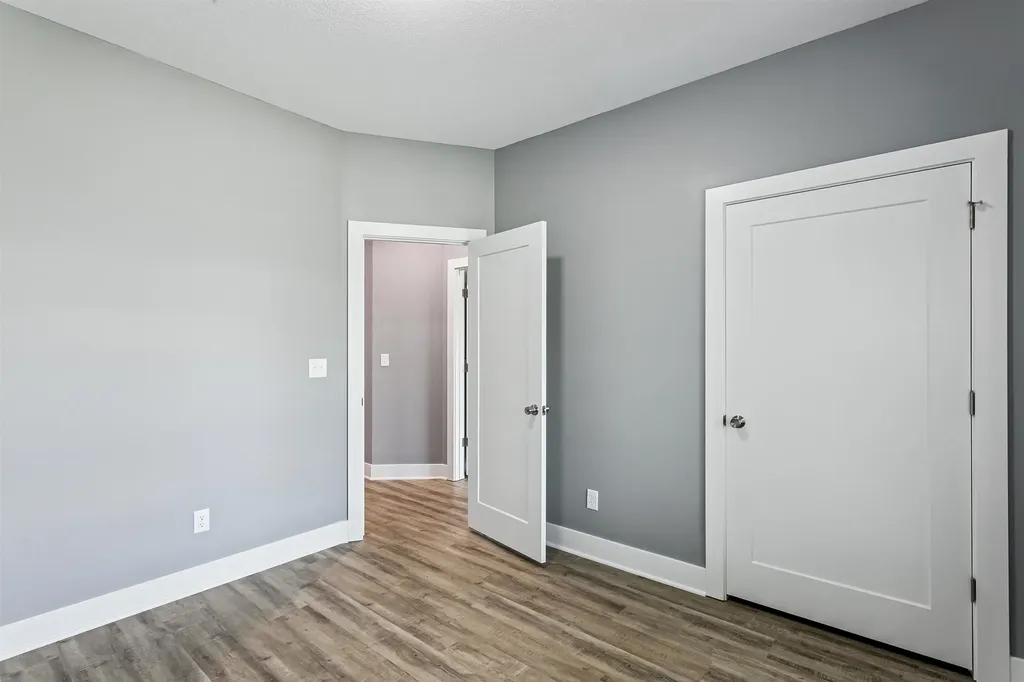 8974 E Forbes Circle Bel Aire KS 67226