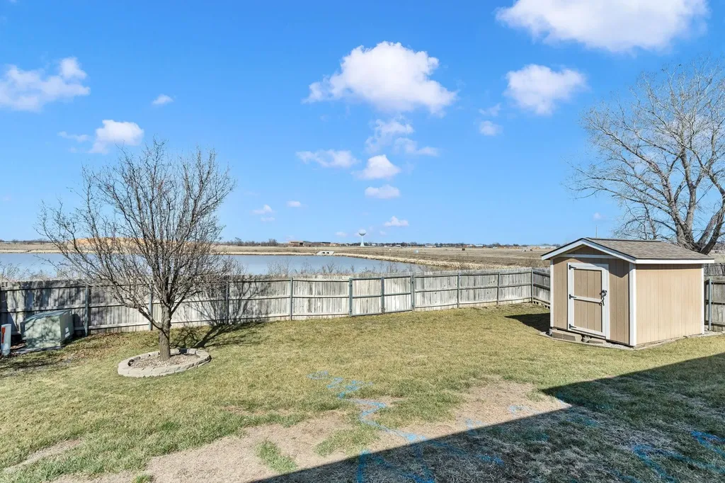 2218 W Schoolhouse Haysville KS 67060