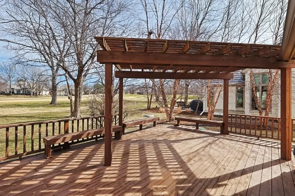 9222 E Lakepoint Street Wichita KS 67226