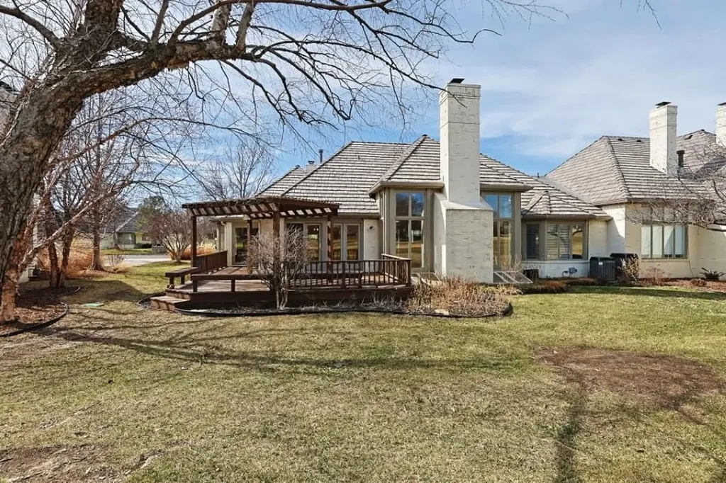 9222 E Lakepoint Street Wichita KS 67226