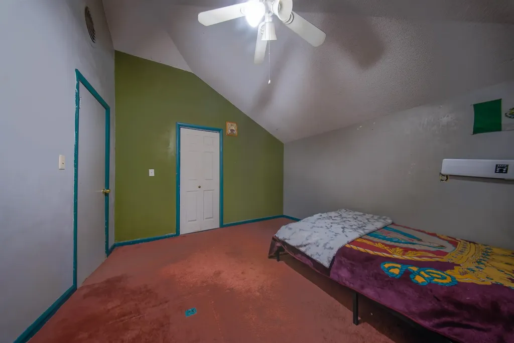 113 S Country Club Road Arkansas City KS 67005