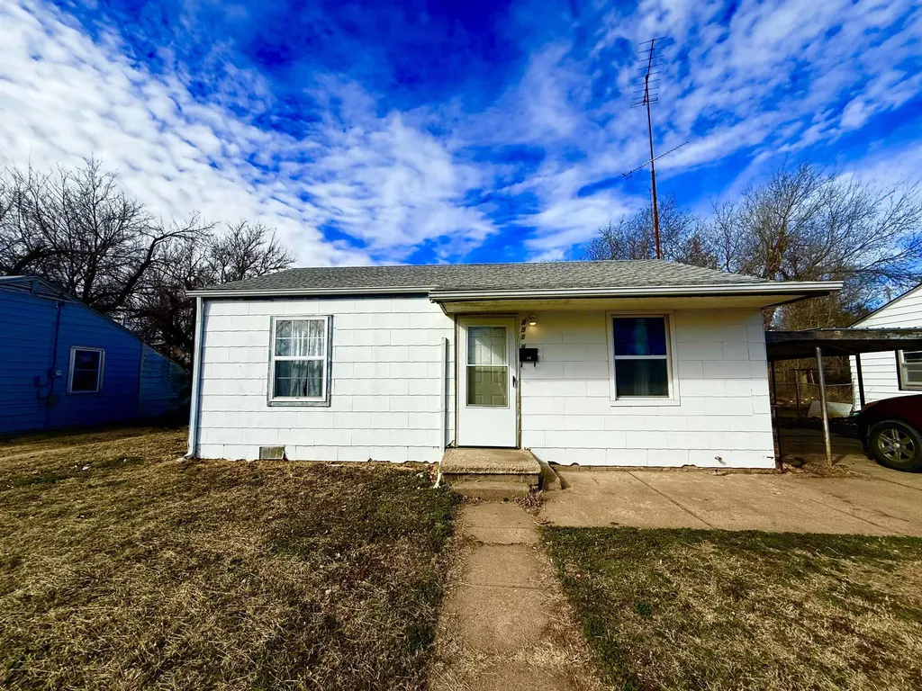 2919 Gano Street Great Bend KS 67530