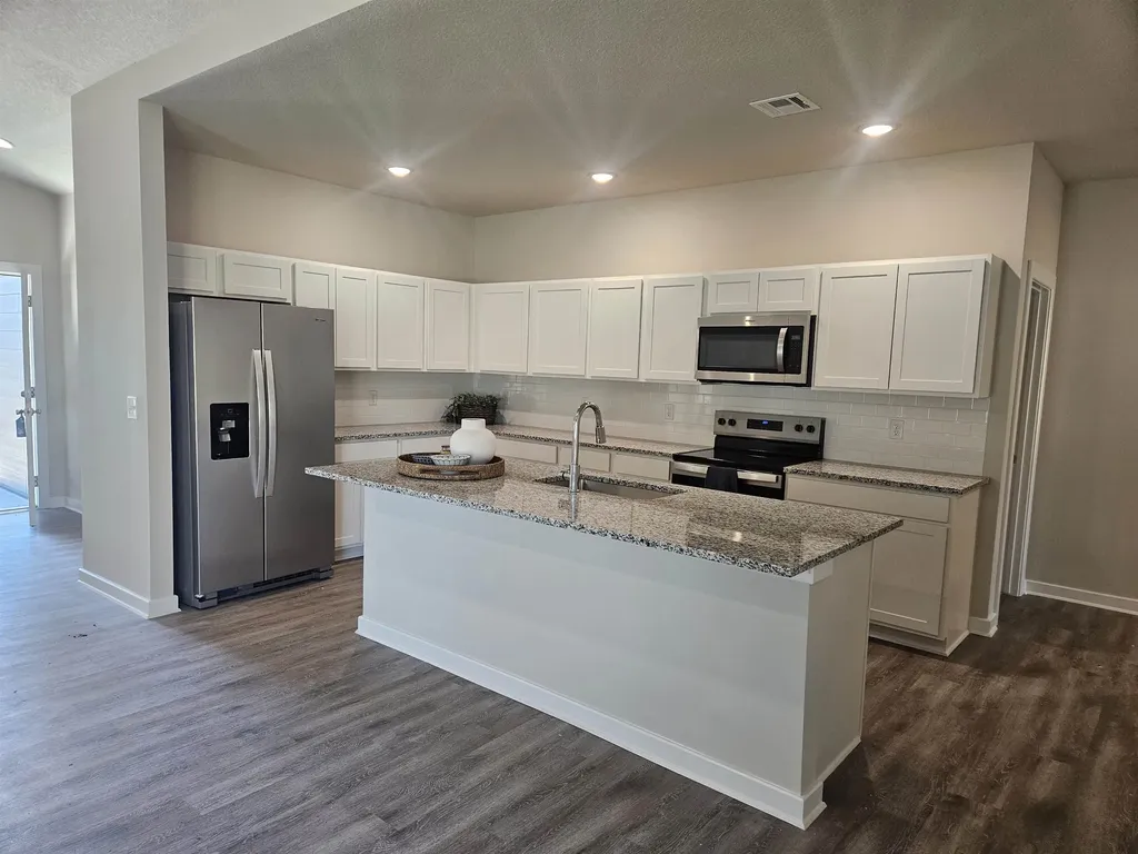 919 N Forestview Street Wichita KS 67235