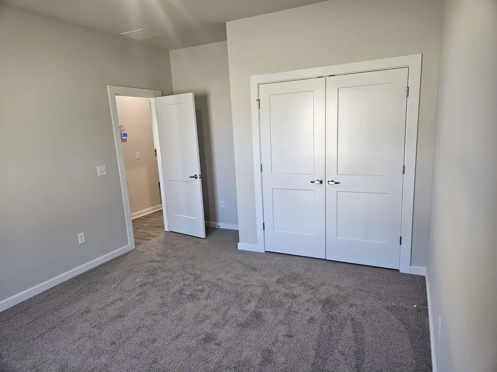 919 N Forestview Street Wichita KS 67235
