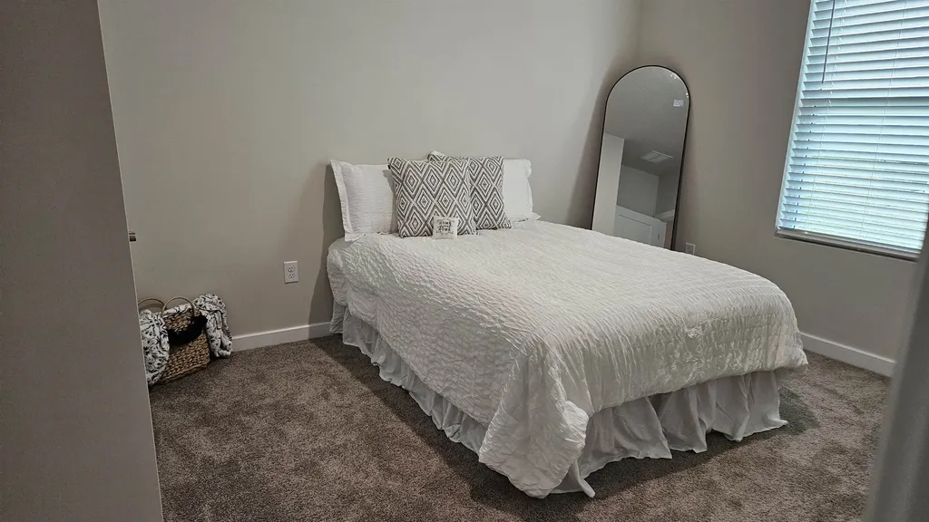928 N Forestview Court Wichita KS 67235