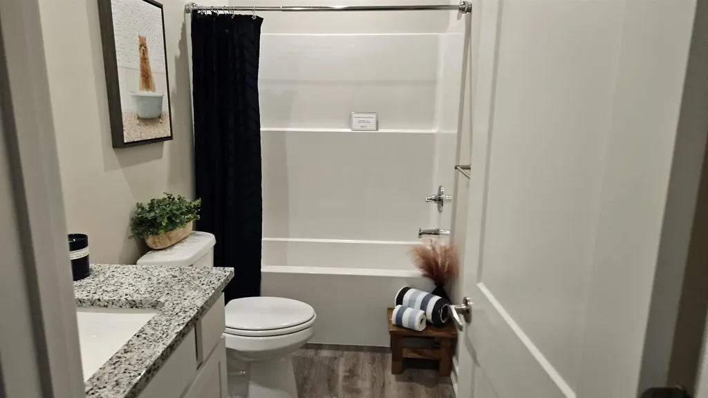 928 N Forestview Court Wichita KS 67235