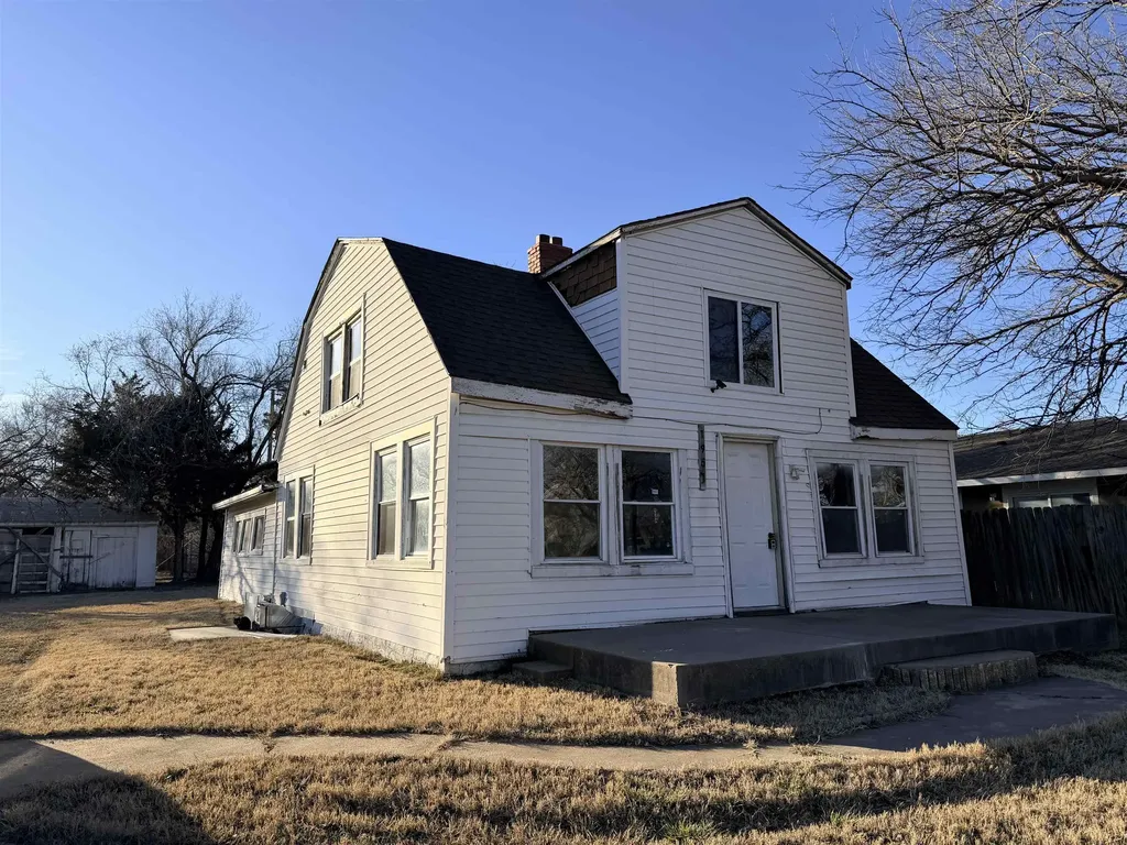 1951 S Everett Street Wichita KS 67213