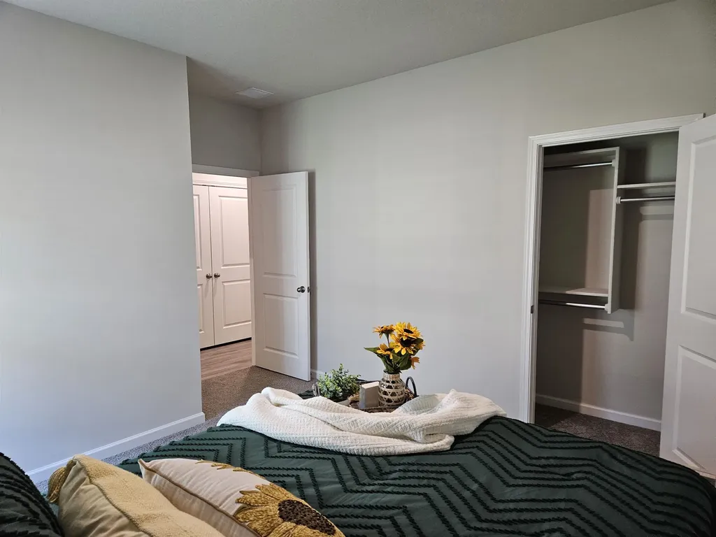 915 N Forestview Street Wichita KS 67235