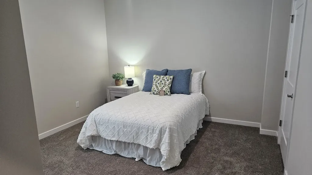 915 N Forestview Street Wichita KS 67235