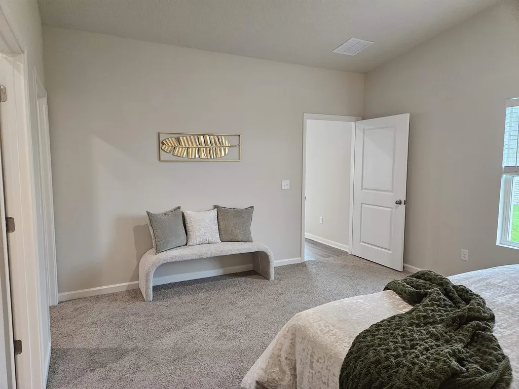 915 N Forestview Street Wichita KS 67235