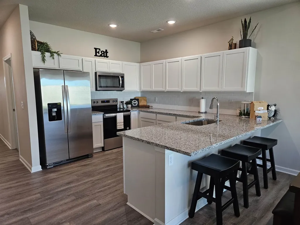 915 N Forestview Street Wichita KS 67235