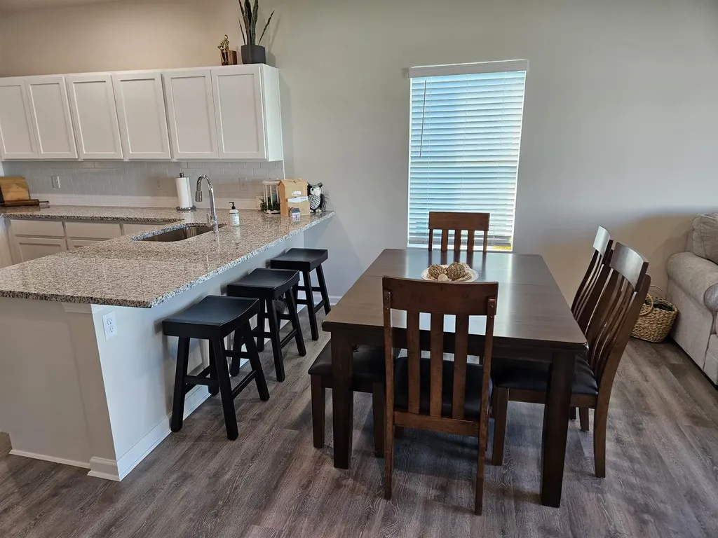 915 N Forestview Street Wichita KS 67235