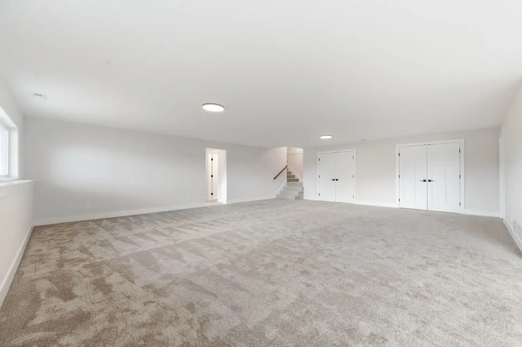 7905 E Turquoise Trail Bel Aire KS 67226