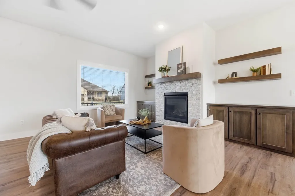 7905 E Turquoise Trail Bel Aire KS 67226