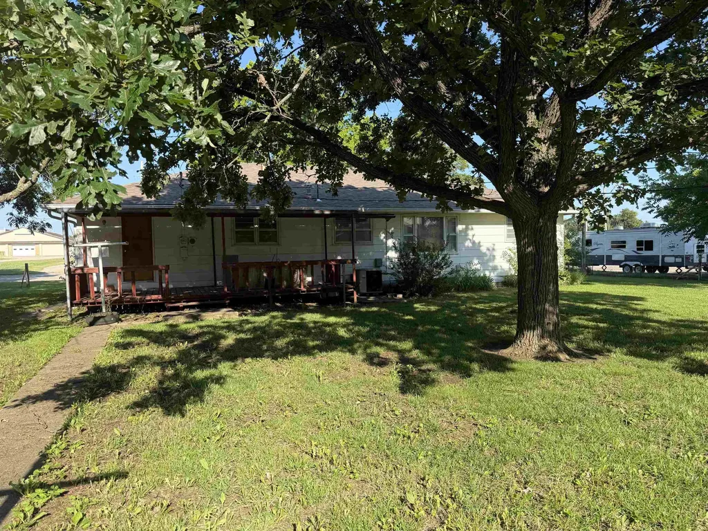 111 S Jefferson Street Eureka KS 67045