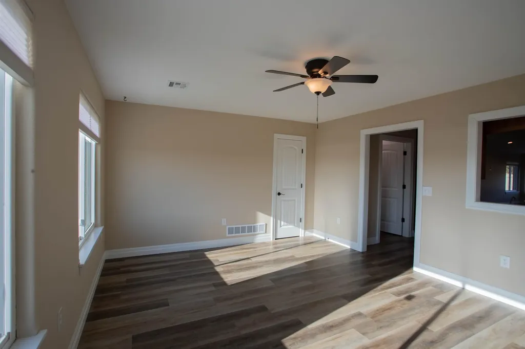 13181 75th Road Winfield KS 67156