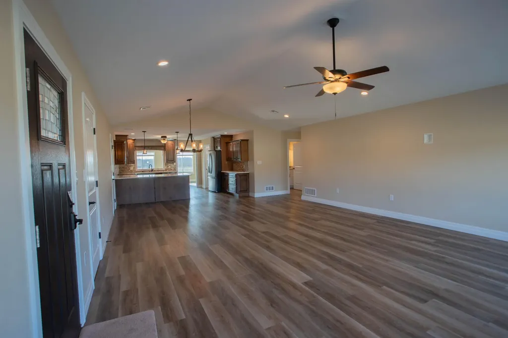 13181 75th Road Winfield KS 67156