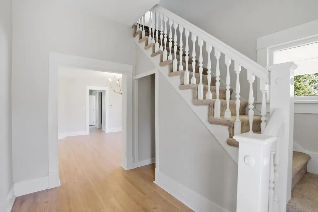 604 W Spring Avenue Conway Springs KS 67031