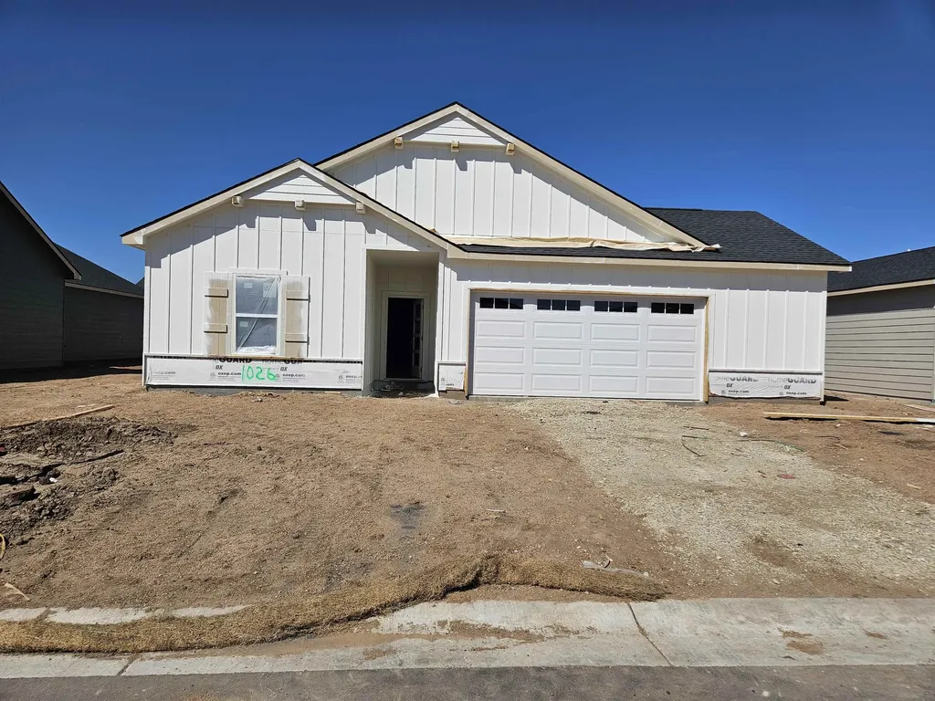 924 N Forestview Court Wichita KS 67235
