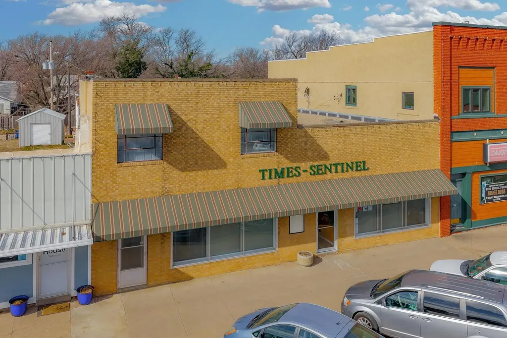 125 N Main Street Cheney KS 67025