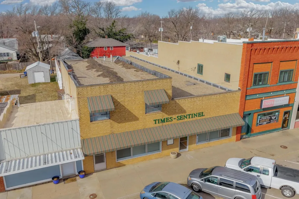 125 N Main Street Cheney KS 67025