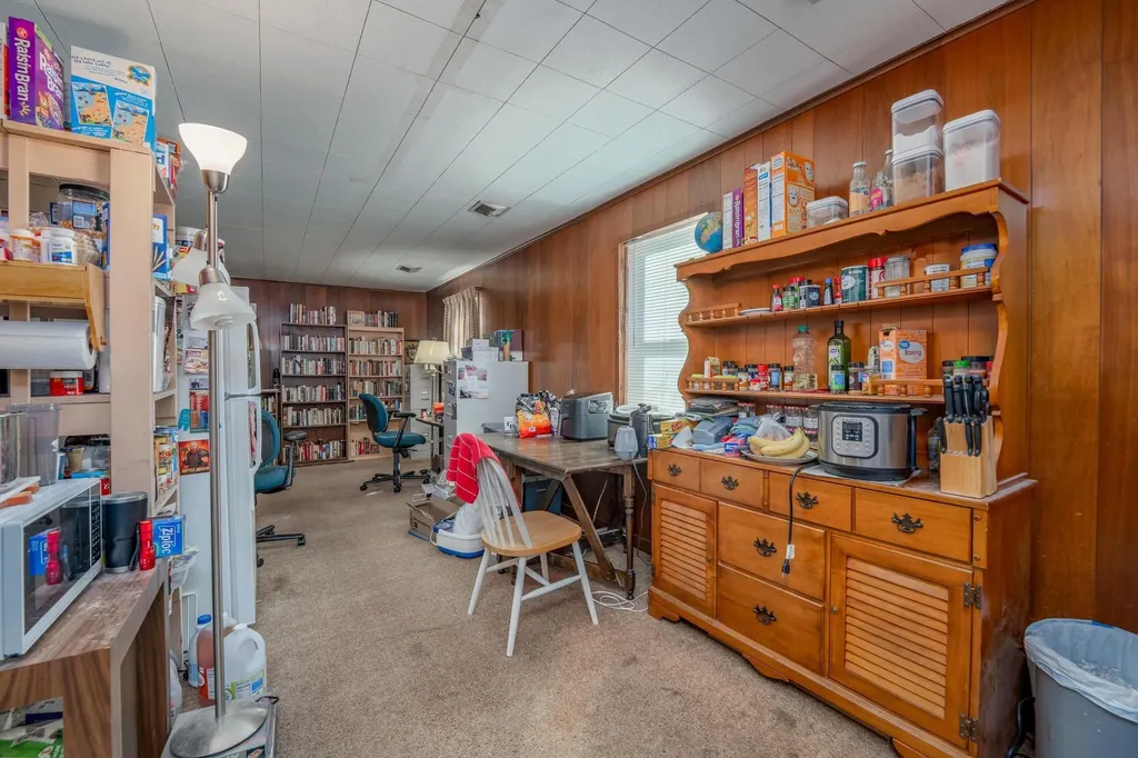 125 N Main Street Cheney KS 67025