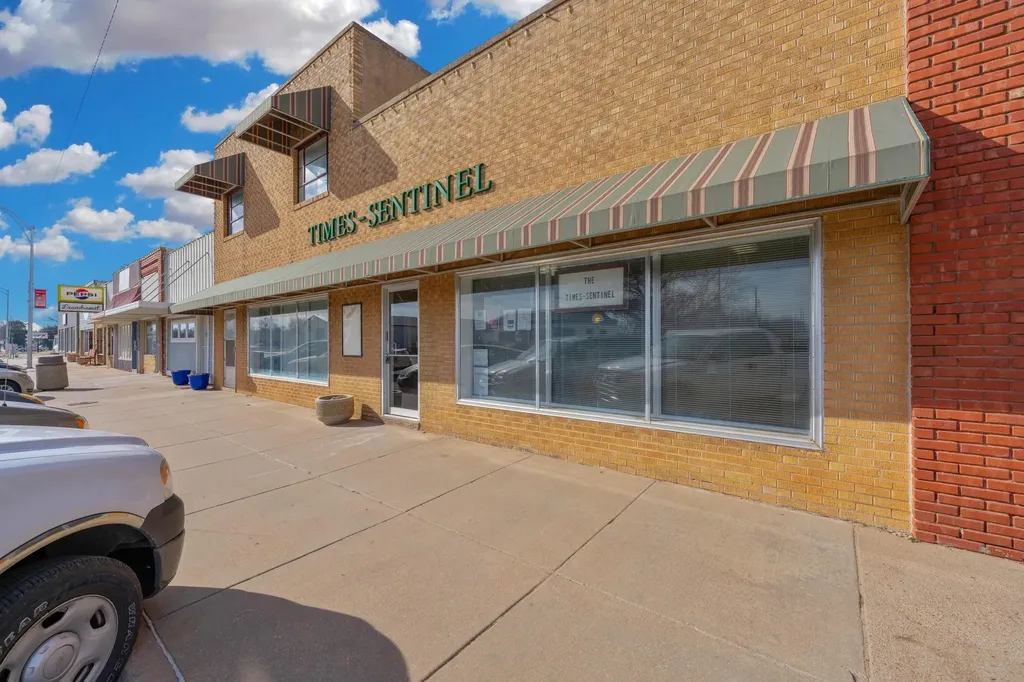 125 N Main Street Cheney KS 67025