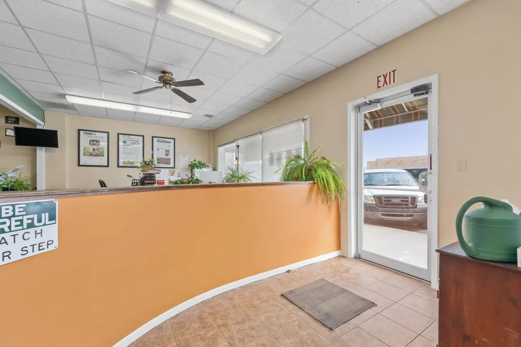 125 N Main Street Cheney KS 67025