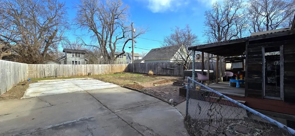 3432 E Pine Street Wichita KS 67208