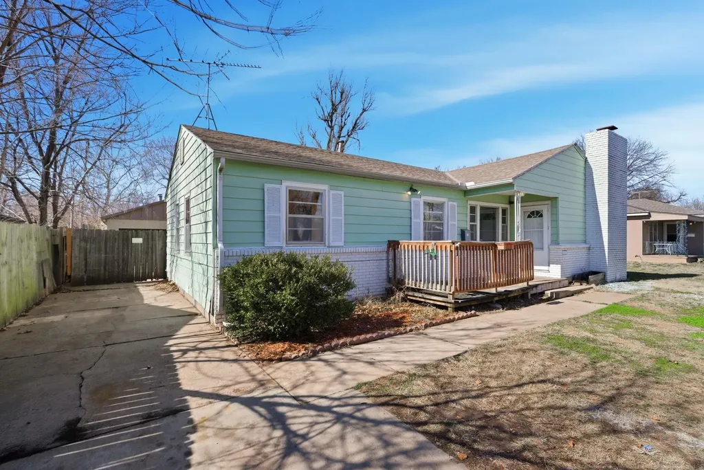 2121 S Vine Street Wichita KS 67213