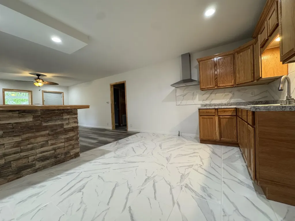 210 E Quincy Avenue Arkansas City KS 67005