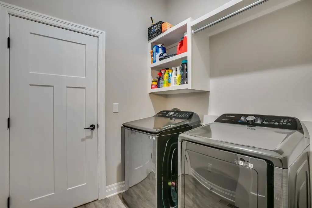 12006 E Bonita Circle Wichita KS 67207