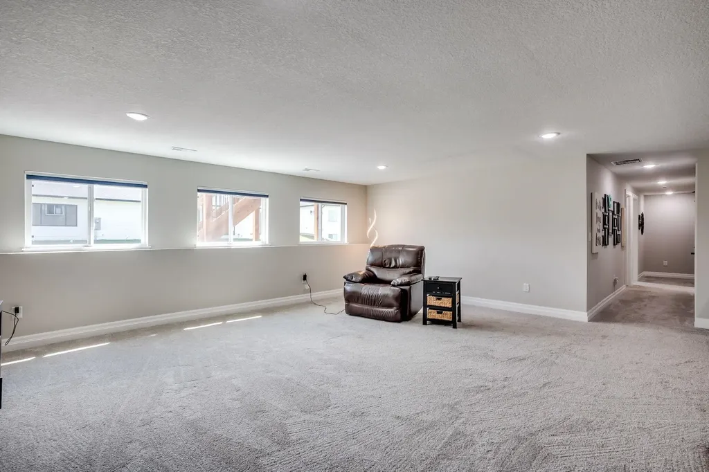 12006 E Bonita Circle Wichita KS 67207