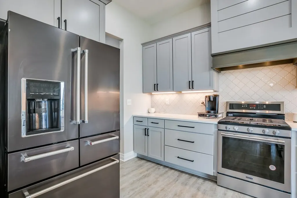 12006 E Bonita Circle Wichita KS 67207