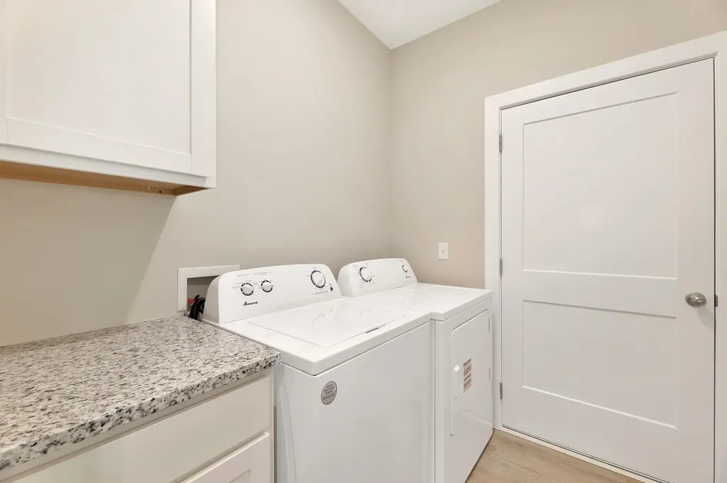3160 Highridge Street Park City KS 67147