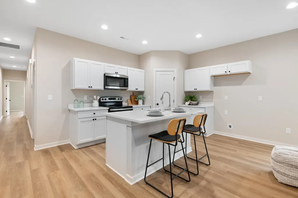 2459 W Macarthur Court Wichita KS 67217
