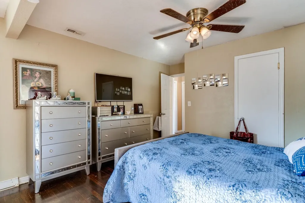 1821 W 27th Street S Wichita KS 67217-2133