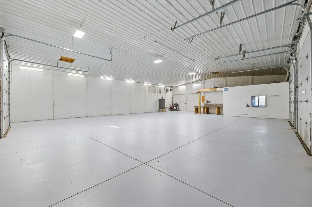 839 E Commercial Street Clearwater KS 67026