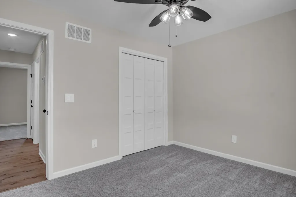 1204 Main Halstead KS 67056