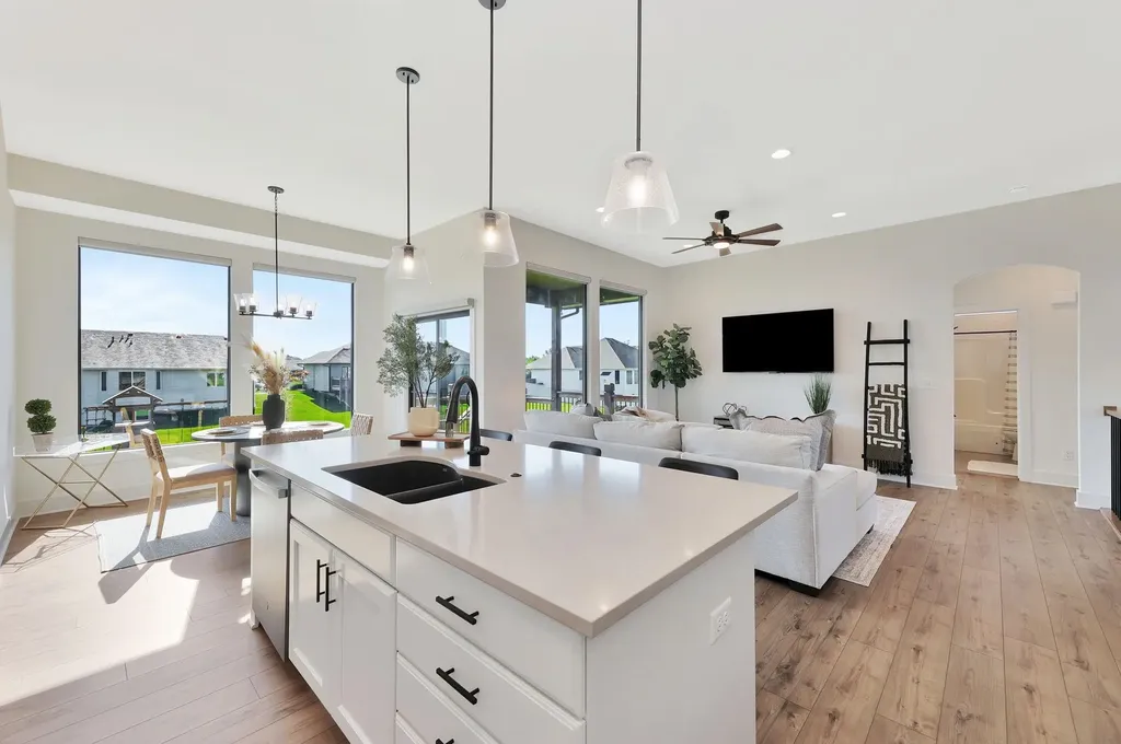 230 S Wellcrest Goddard KS 67052