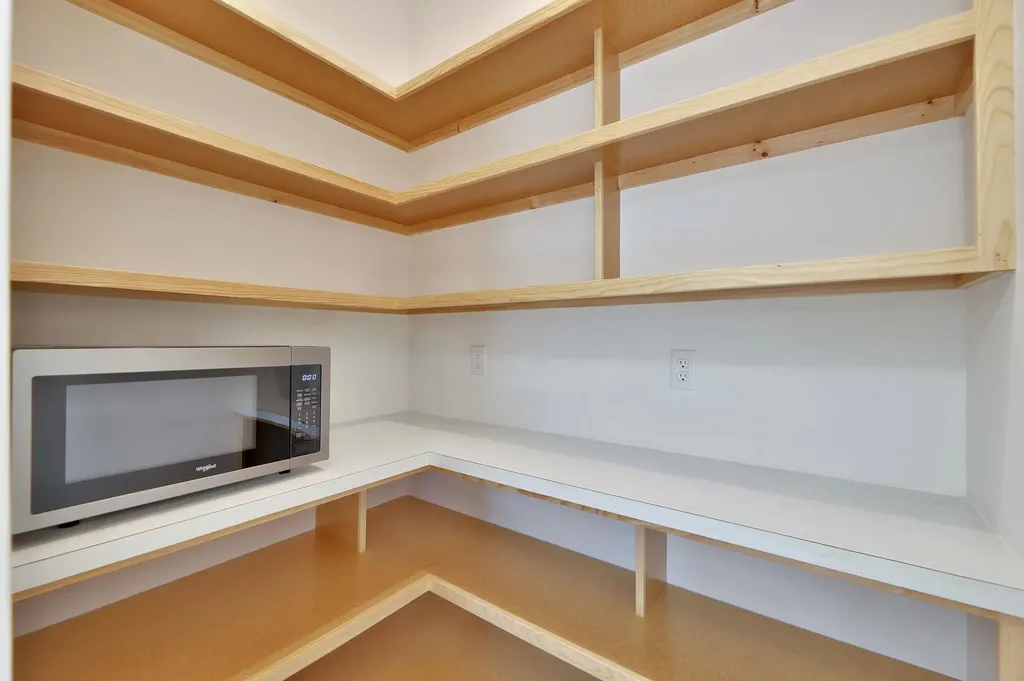 230 S Wellcrest Goddard KS 67052