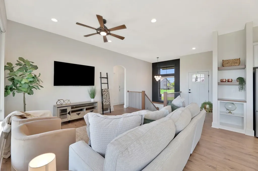 230 S Wellcrest Goddard KS 67052