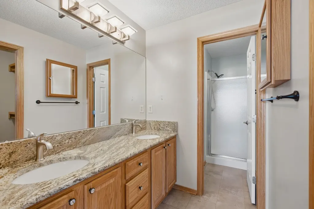 4426 E Falcon Street Wichita KS 67220-1776
