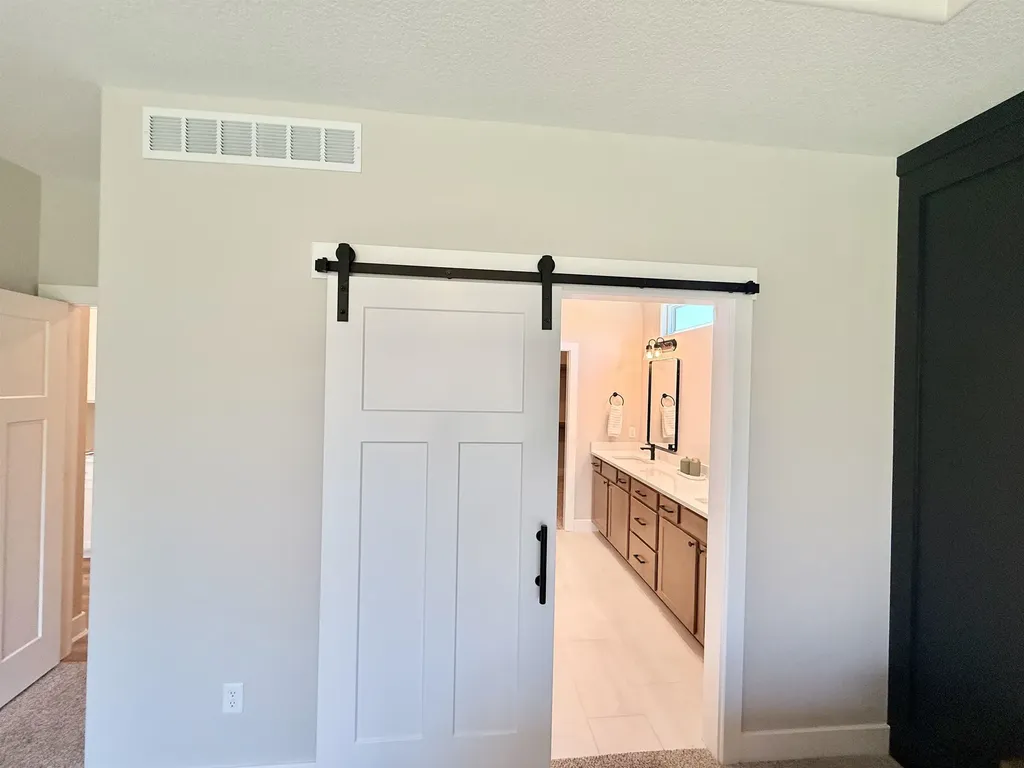 2531 S Clear Creek Street Wichita KS 67230