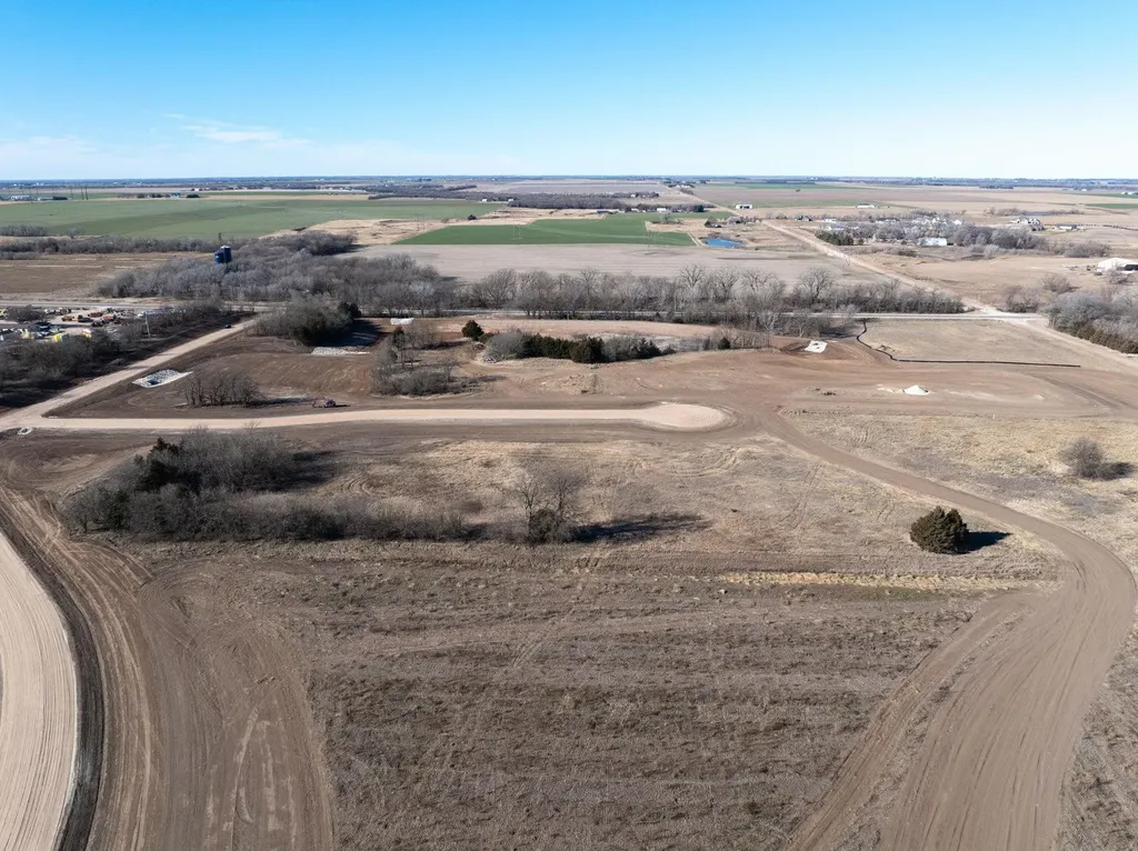 Lot 1 Blk 3 Saddle Ridge At Andale Andale KS 67001