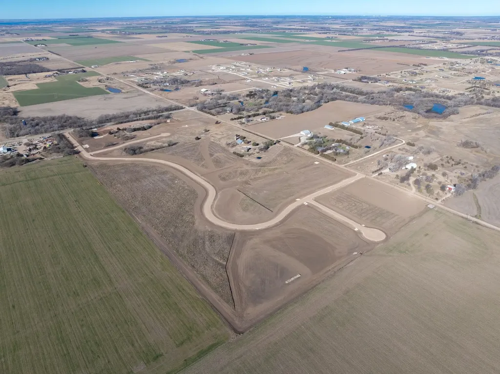 Lot 1 Blk 3 Saddle Ridge At Andale Andale KS 67001