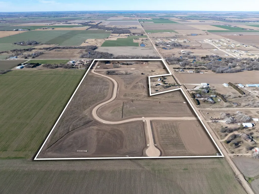 Lot 1 Blk 3 Saddle Ridge At Andale Andale KS 67001