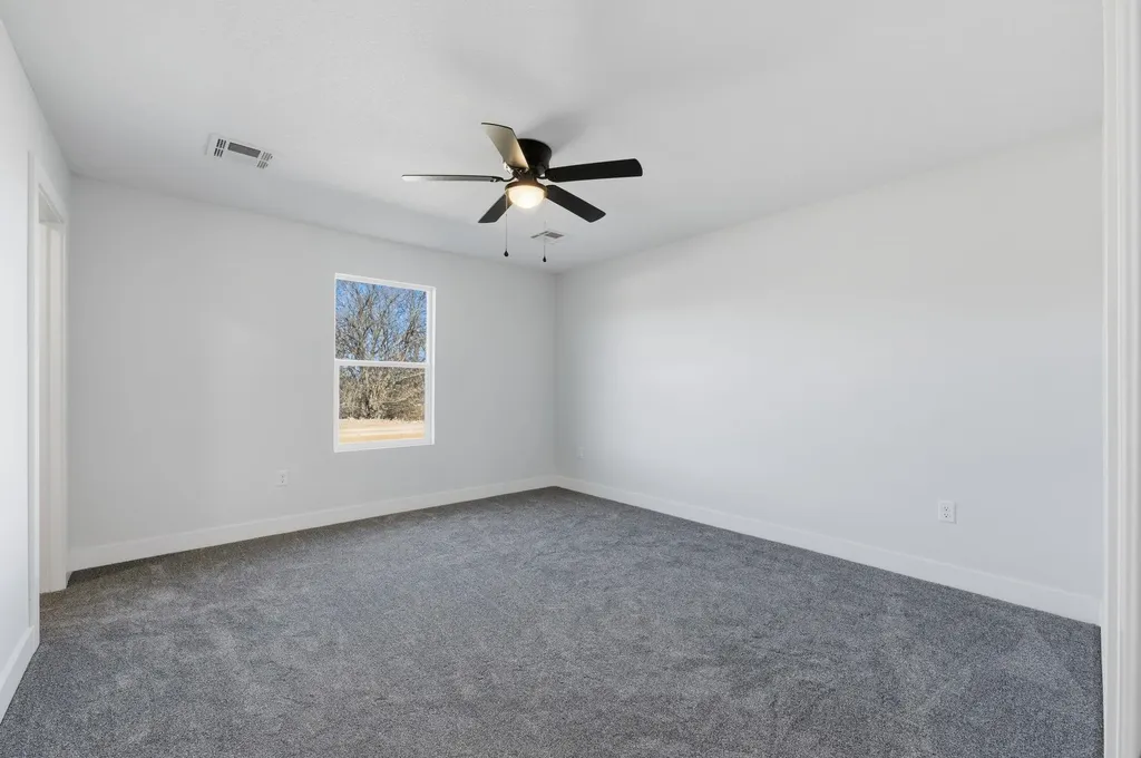 602 Briarbrook Lane Park City KS 67147-8955